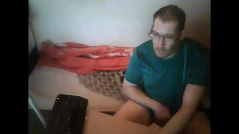 Snapshot of germantslover39 chatting on October 21, 11:52 pm Alex39 online show from October 21, 11:52 pm