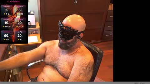 Snapshot of geronimo_431 chatting on October 10, 3:29 pm Daddy Jokes online show from October 10, 3:29 pm