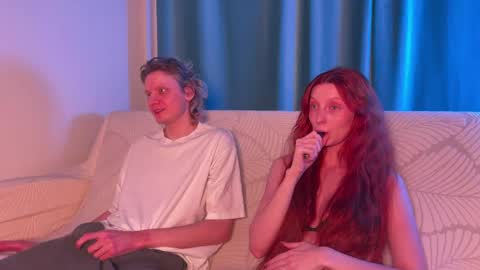 Liz and Mark online show from April 25, 10:40 pm