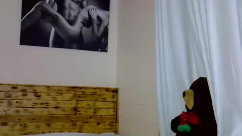 sassy online show from February 22, 7:34 am