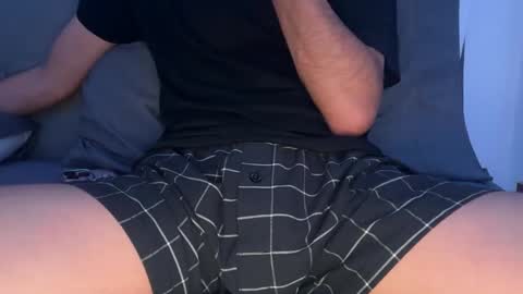Snapshot of gh0st_boy_ chatting on October 24, 2:12 am gh0st_boy_ online show from October 24, 2:12 am