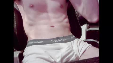 Snapshot of gh_95 chatting on November 1, 5:28 am gh_95 online show from November 1, 5:28 am