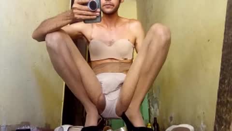 Gaby online show from October 22, 7:15 pm