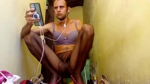 Gaby online show from April 15, 6:11 pm