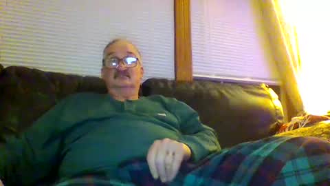Snapshot of ghost2534 chatting on January 23, 4:41 am ghost2534 online show from January 23, 4:41 am
