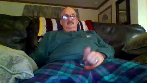 Snapshot of ghost2534 chatting on February 22, 4:51 am ghost2534 online show from February 22, 4:51 am