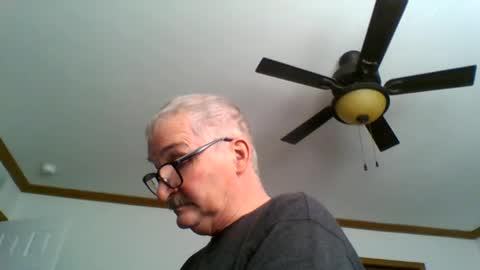 Snapshot of ghost2534 chatting on January 5, 1:58 pm ghost2534 online show from January 5, 1:58 pm