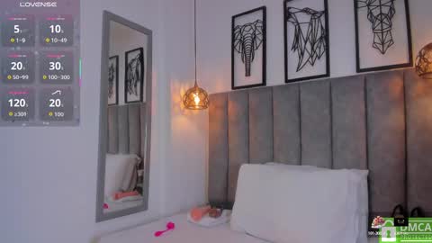 Darlliny online show from October 5, 9:44 pm