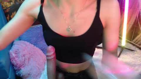 giaa rossi online show from October 31, 2:06 pm