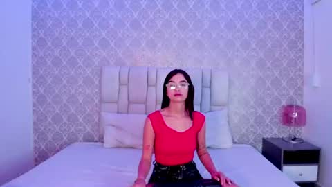 giana_bravoo online show from June 23, 2:12 pm