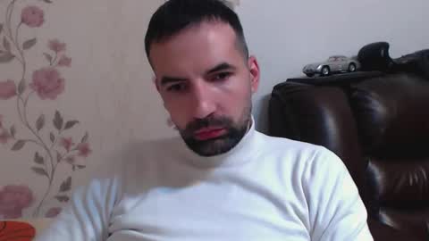 Gianni online show from April 12, 5:39 pm