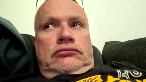 giddyup2222222 online show from March 30, 9:48 pm