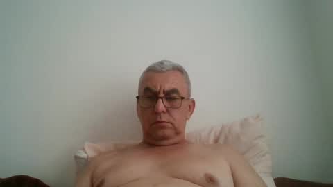 gigi1970 online show from June 28, 12:23 pm