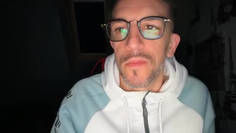 Gigi online show from April 12, 4:16 am