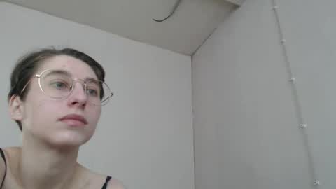 Gigi online show from March 19, 8:20 am