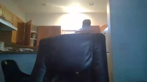 Snapshot of gildedsins1 chatting on March 3, 12:48 am WildBoyVibes online show from March 3, 12:48 am