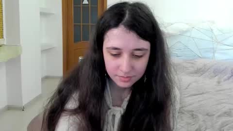 Kate online show from March 9, 9:03 am