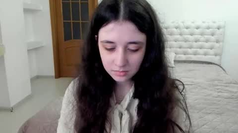 Kate online show from November 29, 8:55 am