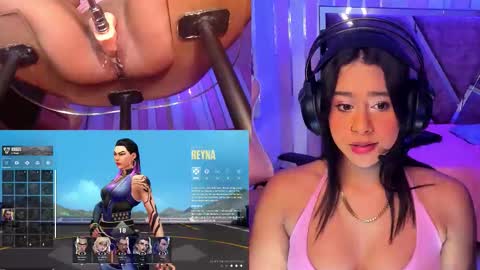 Gina online show from November 15, 3:52 am