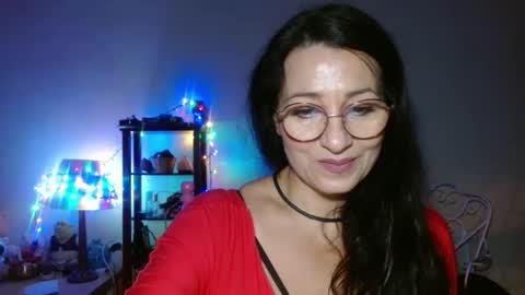 GinaONeon online show from November 27, 9:00 pm