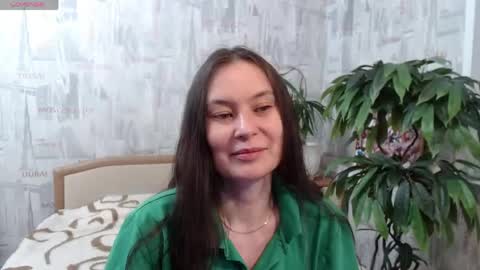 ginaxsoulah   online show from May 12, 5:55 pm