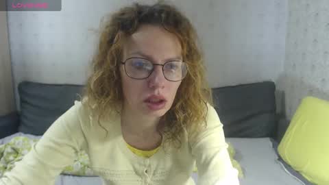 Michelle online show from December 1, 6:54 pm