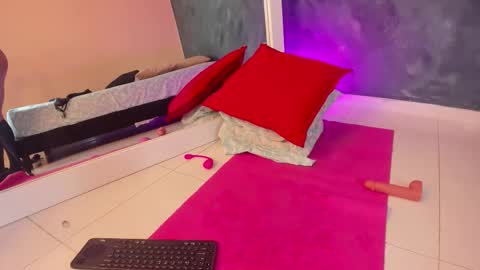 Ginger online show from October 23, 7:26 pm