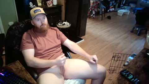 Snapshot of gingermooncum chatting on December 16, 6:38 pm gingermooncum online show from December 16, 6:38 pm
