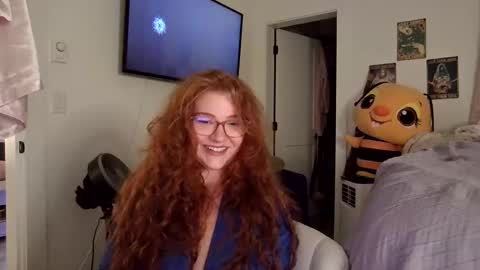 Snapshot of gingerprincess555 chatting on September 11, 7:09 am gingerprincess555 online show from September 11, 7:09 am