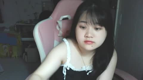 ginnyrosie online show from March 23, 5:34 am