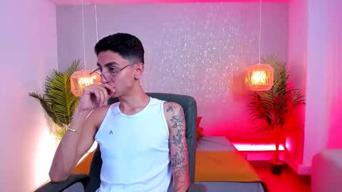 Gio Carangi online show from February 24, 4:15 am