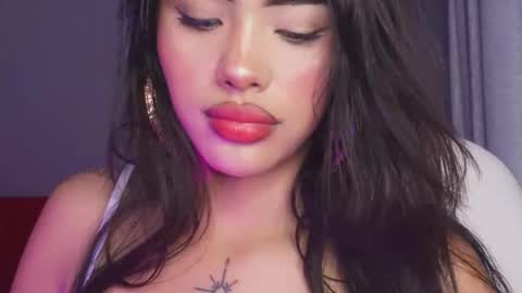 Giovanna  online show from October 24, 6:36 am