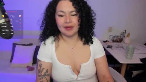 girl_inline online show from November 14, 2:25 am