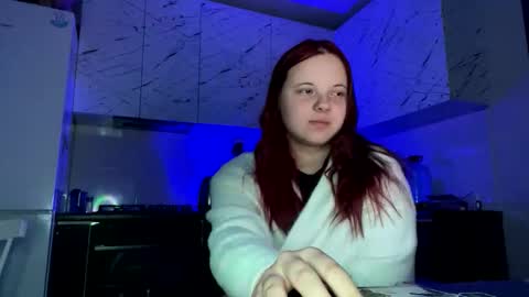 girl_shy07 online show from April 23, 9:27 pm