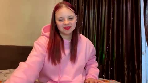 girl_shy07 online show from May 28, 5:11 pm