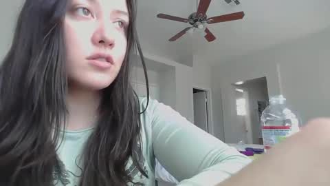 Jasmine online show from January 24, 6:25 pm