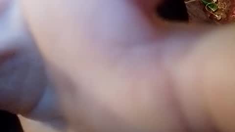 lovegirlscallme online show from April 8, 2:14 am