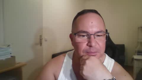 giulio203 online show from October 28, 9:16 pm