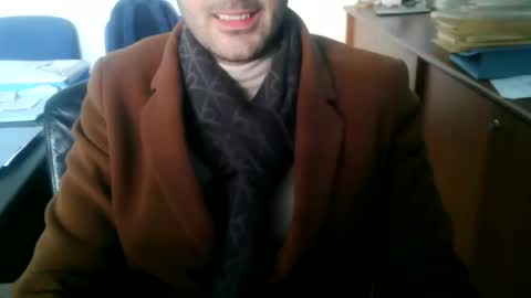 giuseppevai1 online show from January 16, 8:45 am