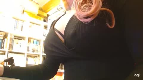 GizmoX online show from February 22, 3:03 pm