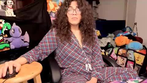 glaceon9 online show from December 20, 3:02 am