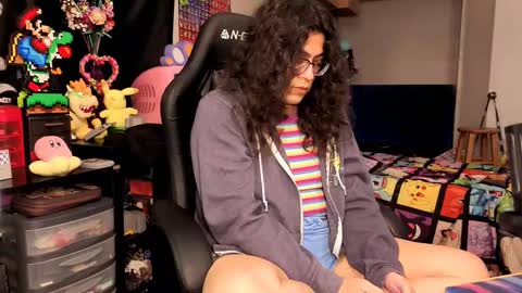 glaceon9 online show from September 22, 5:17 pm