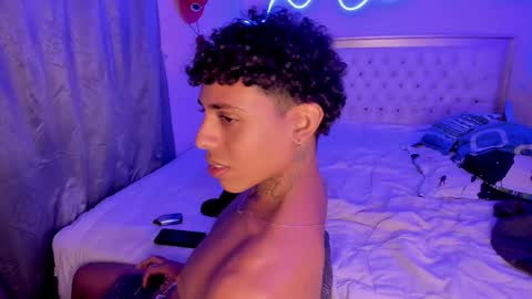 only for you bby  online show from October 18, 11:42 pm