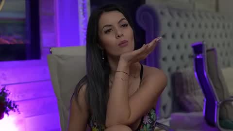 CharmingMom online show from November 19, 4:34 am