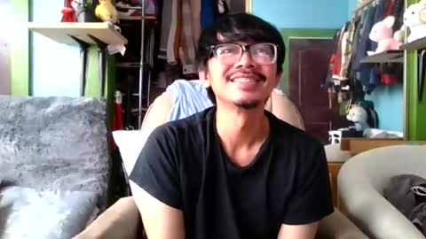 Snapshot of glennbunnylovedaddy69 chatting on October 29, 8:31 pm glennbunnylovedaddy69 online show from October 29, 8:31 pm