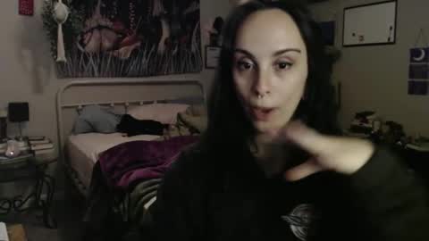 anna online show from February 6, 9:46 am