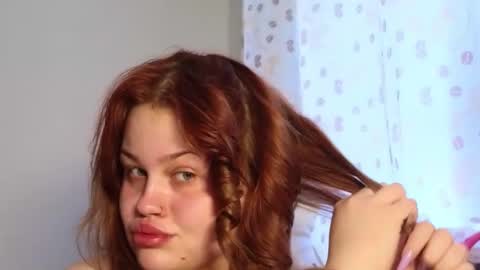 gloria_thomas online show from March 19, 8:09 am