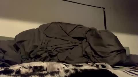 glow28 online show from April 18, 7:21 am