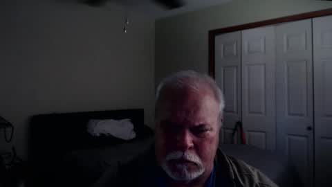 gmctruckguy online show from May 30, 9:24 pm