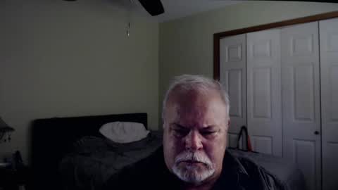 gmctruckguy online show from May 11, 9:34 pm